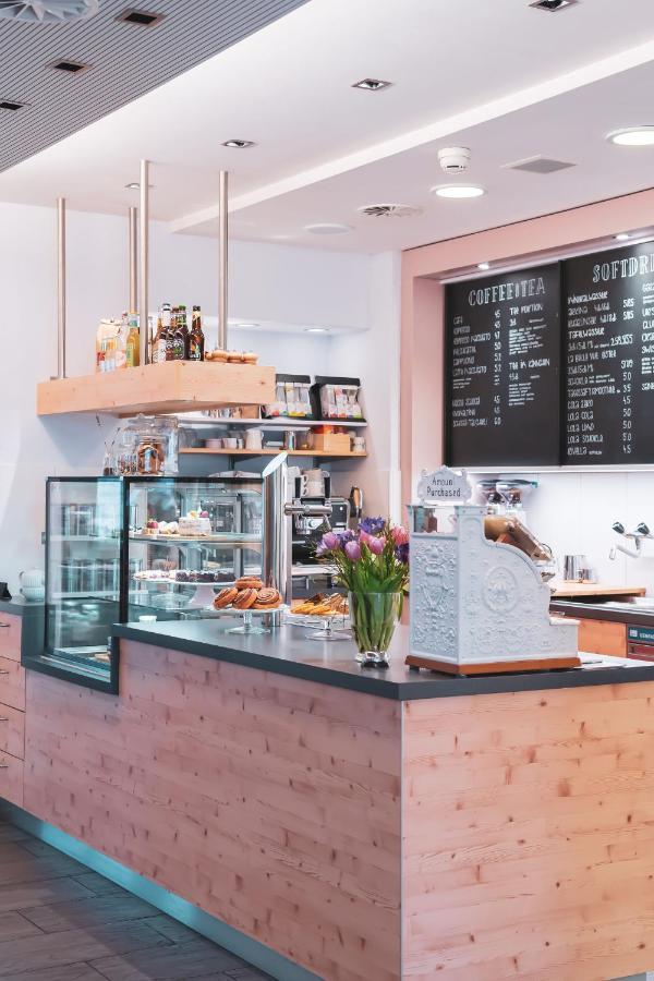 La Belle Vue Boutique & Cafe 3* Spiez